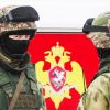 Кто объявил войну полицейским и росгвардейцам (На фото: военнослужащие Федеральной службы войск национальной гвардии РФ (Фото: Валерий Шарифулин/ТАСС)) На фото: военнослужа…