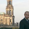 Тень Путина над Дрезденом (Президент России Владимир Путин во время утренней прогулки по улицам Дрездена | © РИА Новости, Дмитрий Астахов) Президент России Вла…