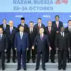 В БРИКС оценили Украину, обстрелы и налёты. (© Фотохост-агентство brics-russia2024.ru / XVI саммит БРИКС. Совместное фотографирование глав делега…) © Фотохост-агентство…