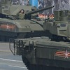 Бронетехника на платформах 'Армата', 'Курганец' и 'Бумеранг' в Москве на Параде