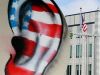 Барак Обама хочет продолжить прослушивать американцев.